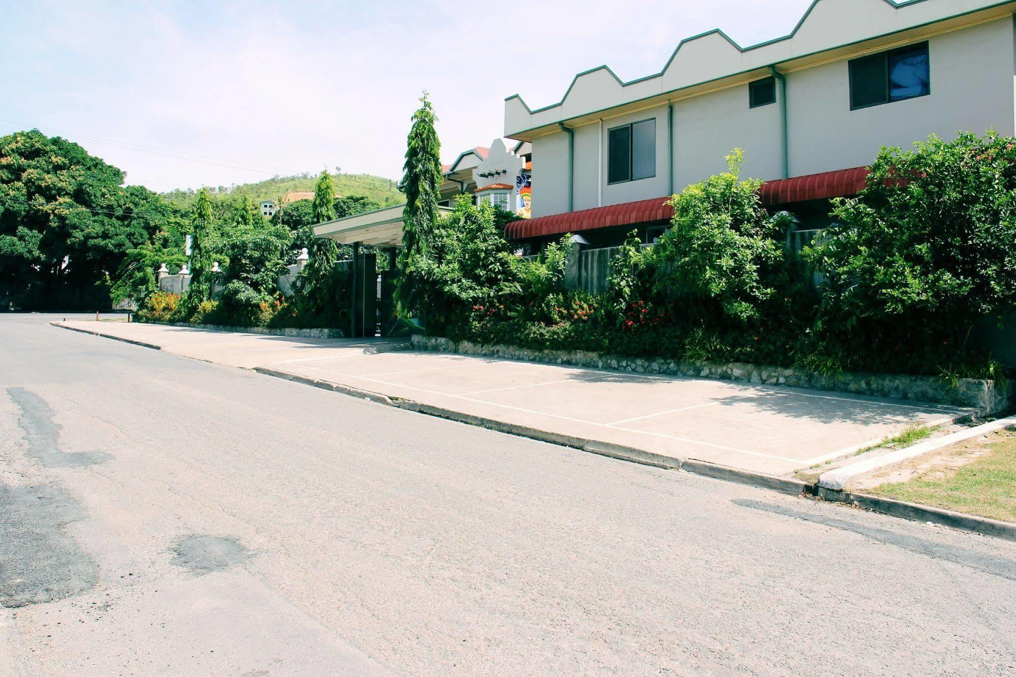 Citi Serviced Apartments And Motel - Korobosea Boroko Ngoại thất bức ảnh